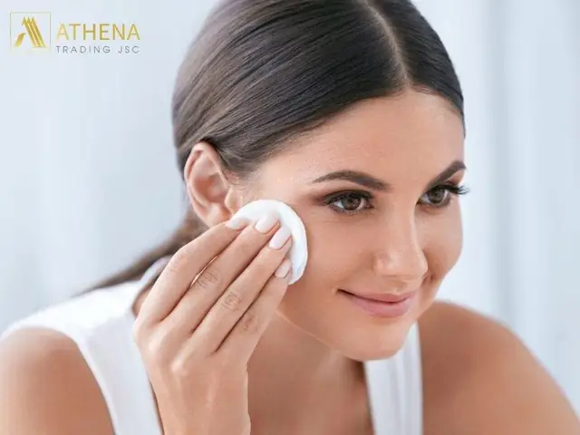 Sáng Ngủ Dậy Có Nên Tẩy Trang? Giải Mã Quy Trình Skincare Chuẩn Nhật