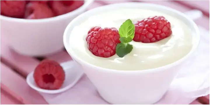 Hướng Dẫn Chi Tiết Cách Làm Sữa Chua Từ Sữa Công Thức Cho Bé An Toàn Và Thơm Ngon