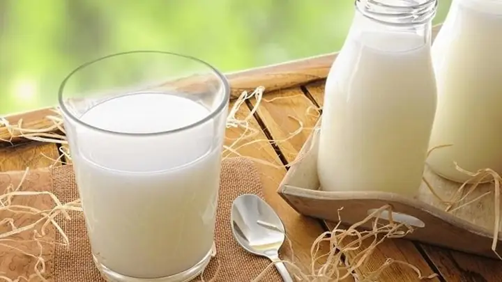 Sữa Tươi Có Đường Đắp Mặt Được Không? Giải Đáp Từ Chuyên Gia & Lưu Ý Quan Trọng