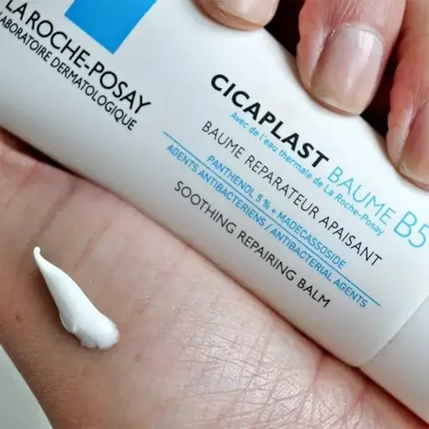 Tác Dụng Vượt Trội Của Kem Cicaplast Baume B5 La Roche-posay: Phục Hồi & Dịu Da Toàn Diện Tác Dụng Vượt Trội Của Kem Cicaplast Baume B5 La Roche-posay: Phục Hồi & Dịu Da Toàn Diện