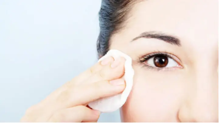 Tẩy Trang Kem Chống Nắng Như Thế Nào Cho Sạch Sâu & An Toàn Cho Da