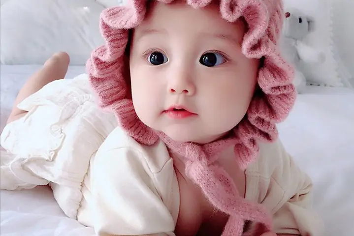 Tên Đẹp Cho Bé Gái Họ Huỳnh: Gợi Ý Ý Nghĩa, May Mắn Cả Đời