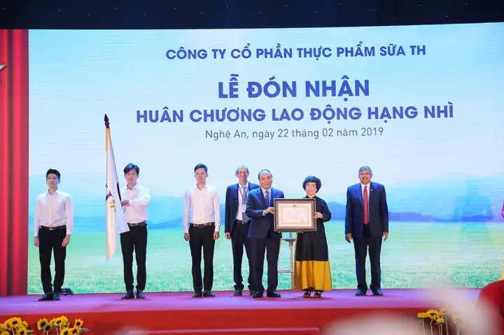 Các Thành Tựu Nổi Bật Và Dấu Ấn Tự Hào Của Th True Milk