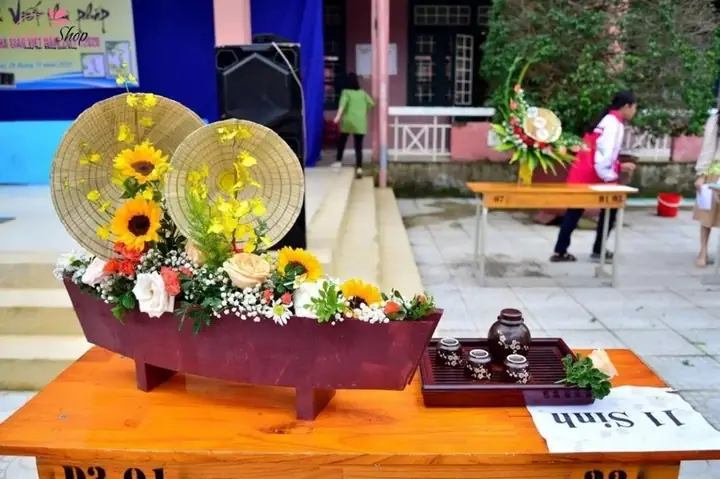 Hướng Dẫn Toàn Diện: Thi Cắm Hoa Và Thuyết Trình - Bí Quyết Thành Công