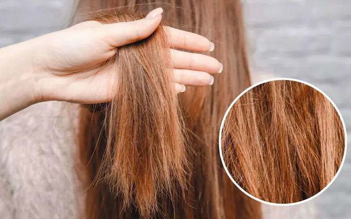 Tóc Bị Đơ Sau Khi Uốn: Nguyên Nhân, Cách Khắc Phục Tức Thì & Phục Hồi Chuyên Sâu Tóc Bị Đơ Sau Khi Uốn: Nguyên Nhân, Cách Khắc Phục Tức Thì & Phục Hồi Chuyên Sâu