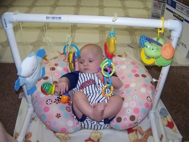 10 Trò Chơi Vận Động & Tương Tác Cho Bé 2 Tháng Tuổi Phát Triển Toàn Diện
