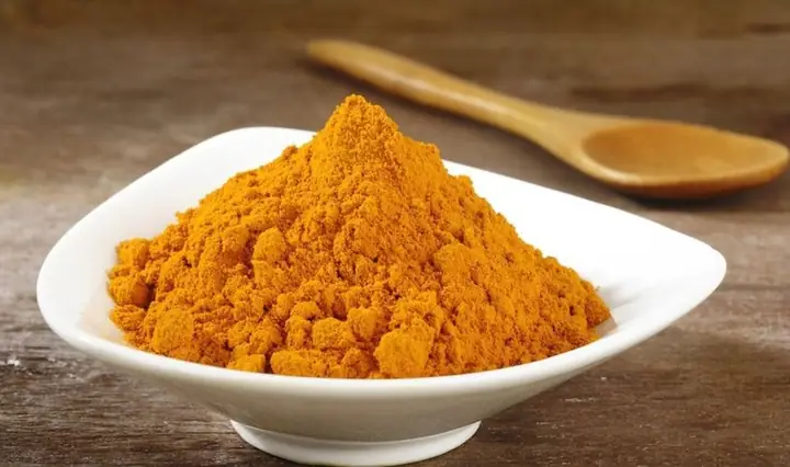Uống Bột Nghệ Buổi Tối Có Tốt Không: Lợi Ích, Tác Hại Và Thời Điểm Vàng