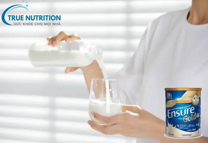 Uống Sữa Ensure Lúc Nào Tốt Nhất Để Hấp Thu Dinh Dưỡng Tối Ưu? Uống Sữa Ensure Lúc Nào Tốt Nhất Để Hấp Thu Dinh Dưỡng Tối Ưu?
