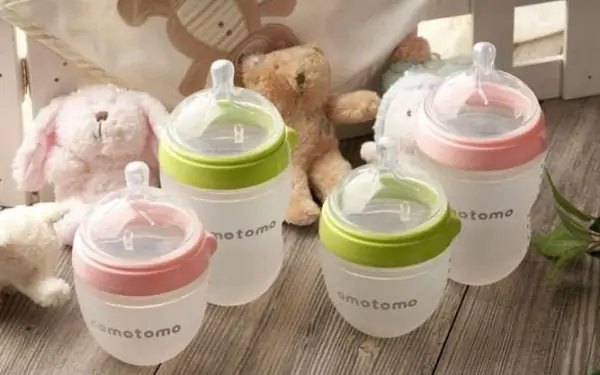 Ưu Nhược Điểm Các Loại Bình Sữa: So Sánh Toàn Diện Cho Mẹ Lựa Chọn Thông Thái